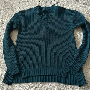 Moral Fiber Womens Distressed Peacock Green Sweater Size Large